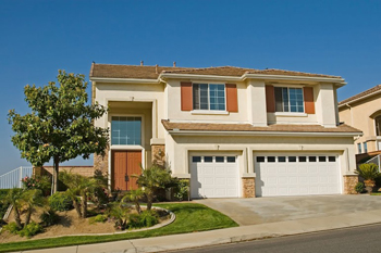 Clopay Doors in Roslyn Heights